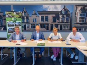 Ondertekening overeenkomst nieuwbouw voor Woonvizier