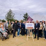 Feestelijke oplevering van nieuwe wijk De Veldspring in Strijen