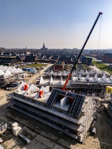 Zwaluwe Prefab produceert en levert FutuRoof voor nieuwbouwwijk